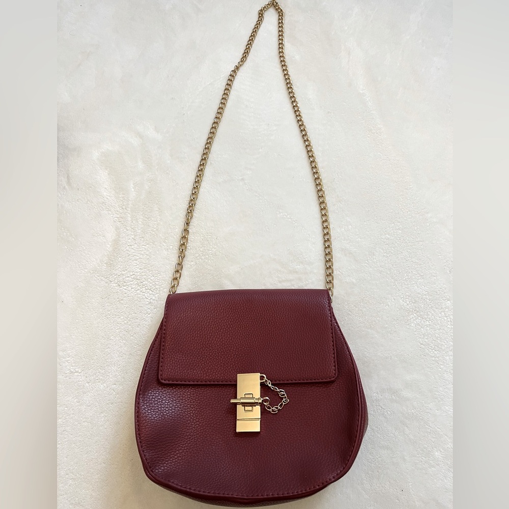♥️🆕 NWOT Karla Hanson Elegant Burgundy Chain Shoulder Bag